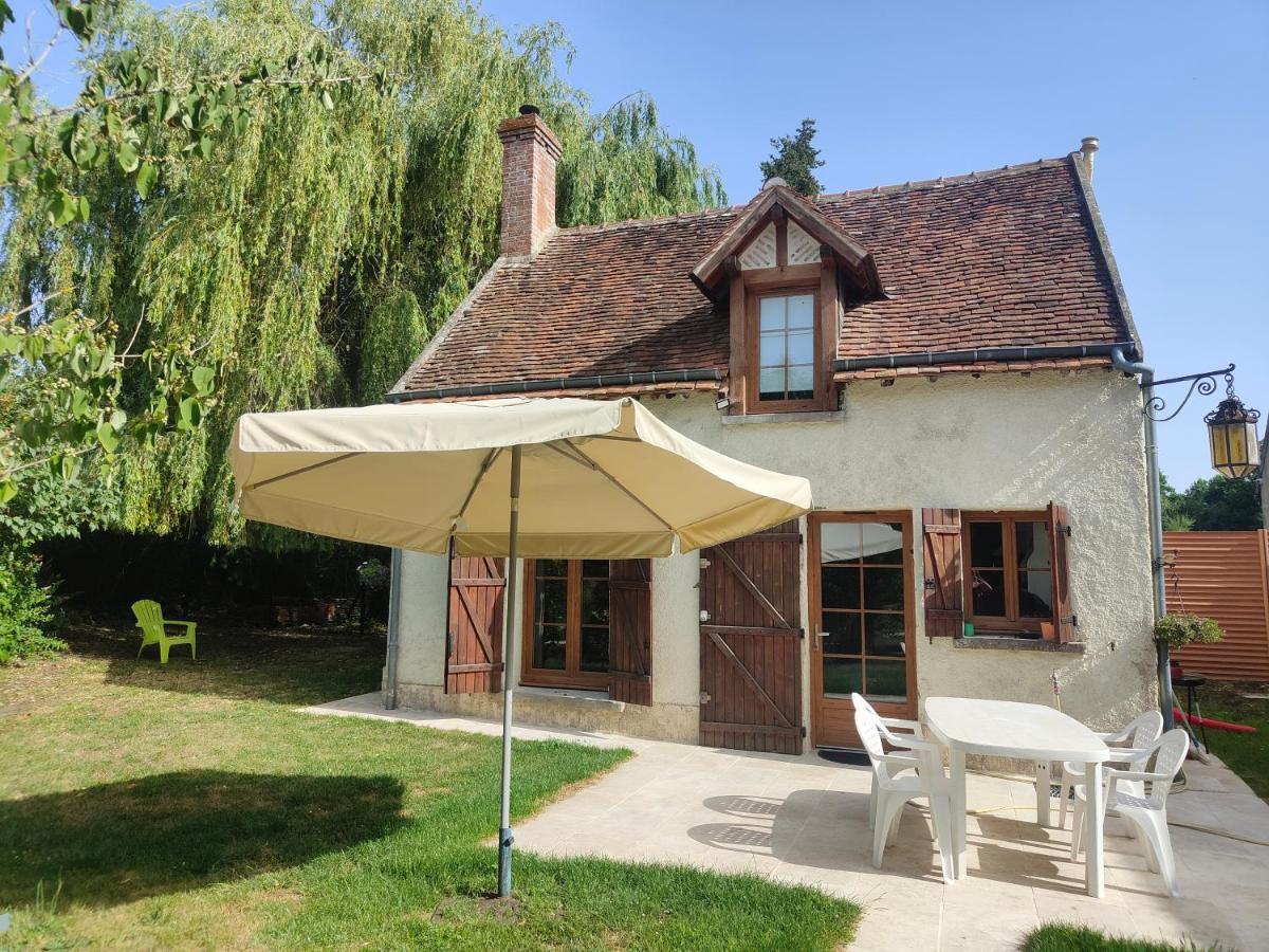 La Petite Maison Dans La Foret Gy-en-Sologne Exterior foto